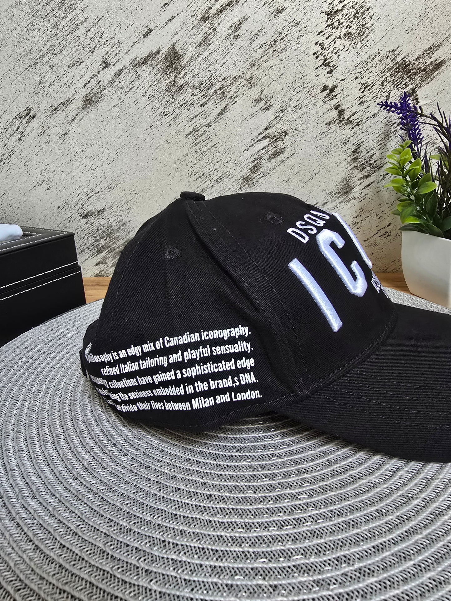 DSQUARED | Cap