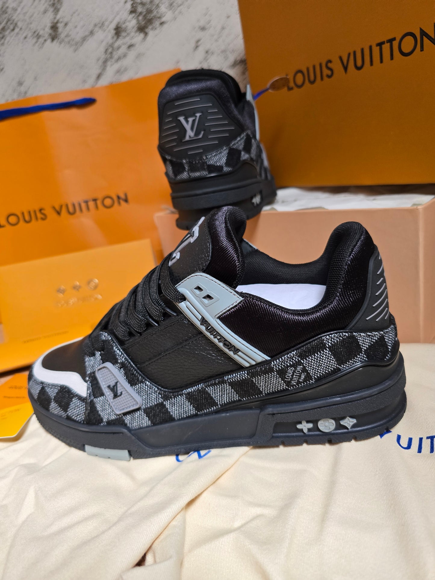 LOUIS VUITTON | Trainer Shoes