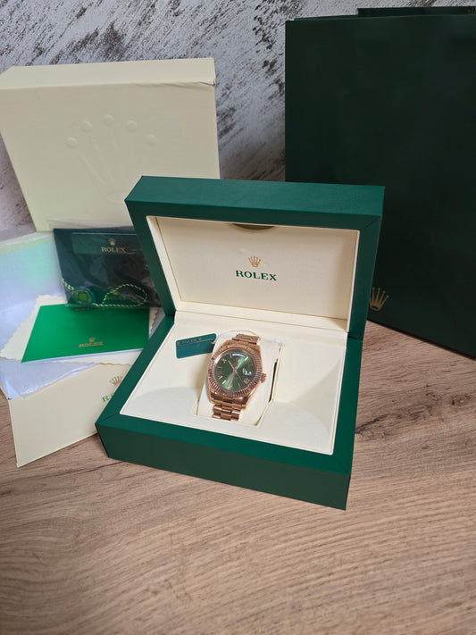 ROLEX | Day-Date 18K Rose Gold Watch