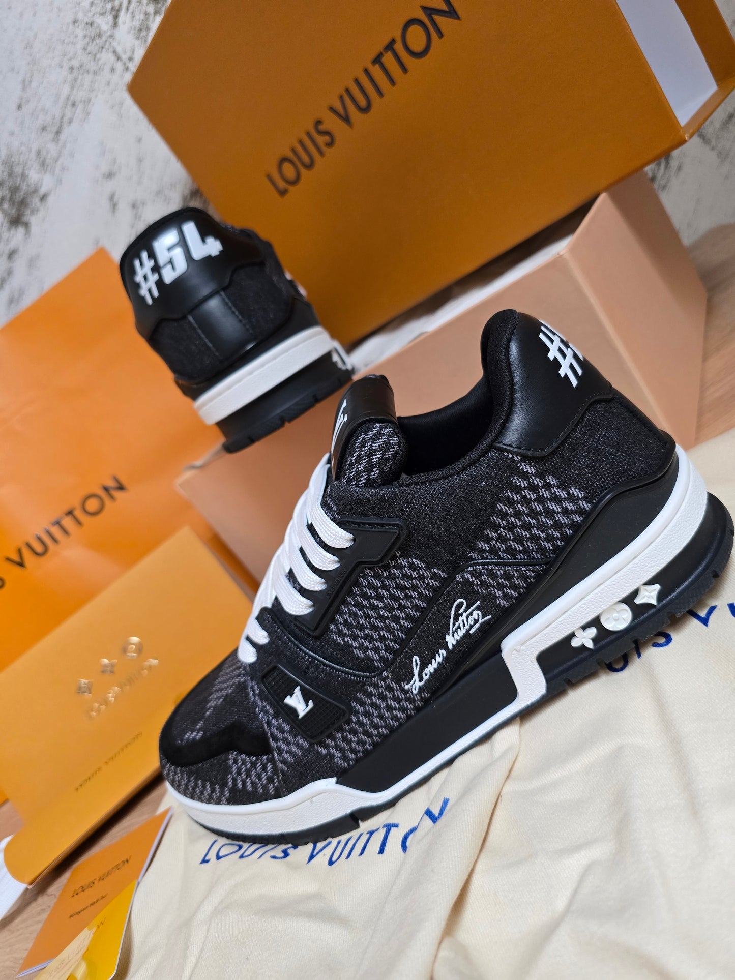 LOUIS VUITTON | Trainer #54 Shoes