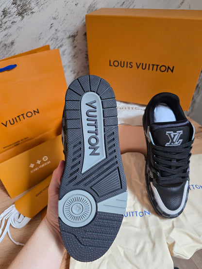 LOUIS VUITTON | Trainer Shoes