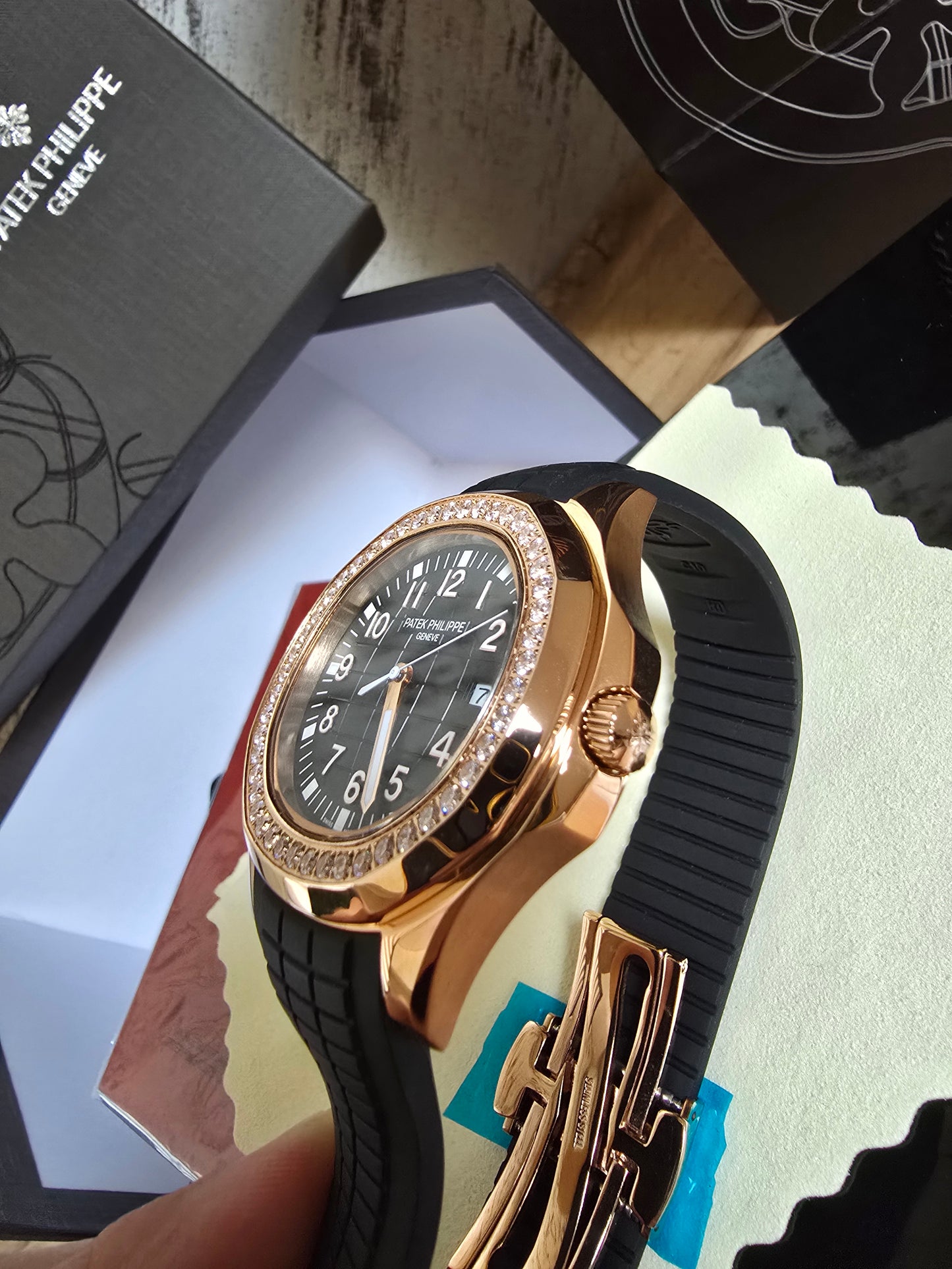PATEK PHILIPPE | Aquanaut 5167-300R Watch