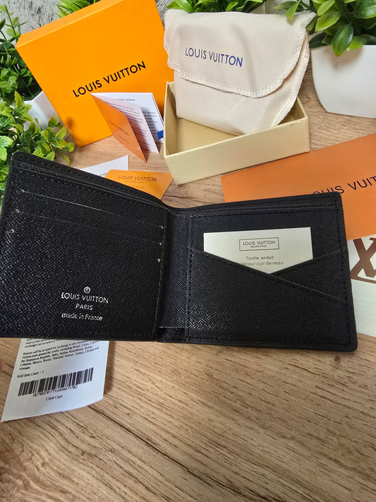 LOUIS VUITTON | Tiaga Leather Black Wallet