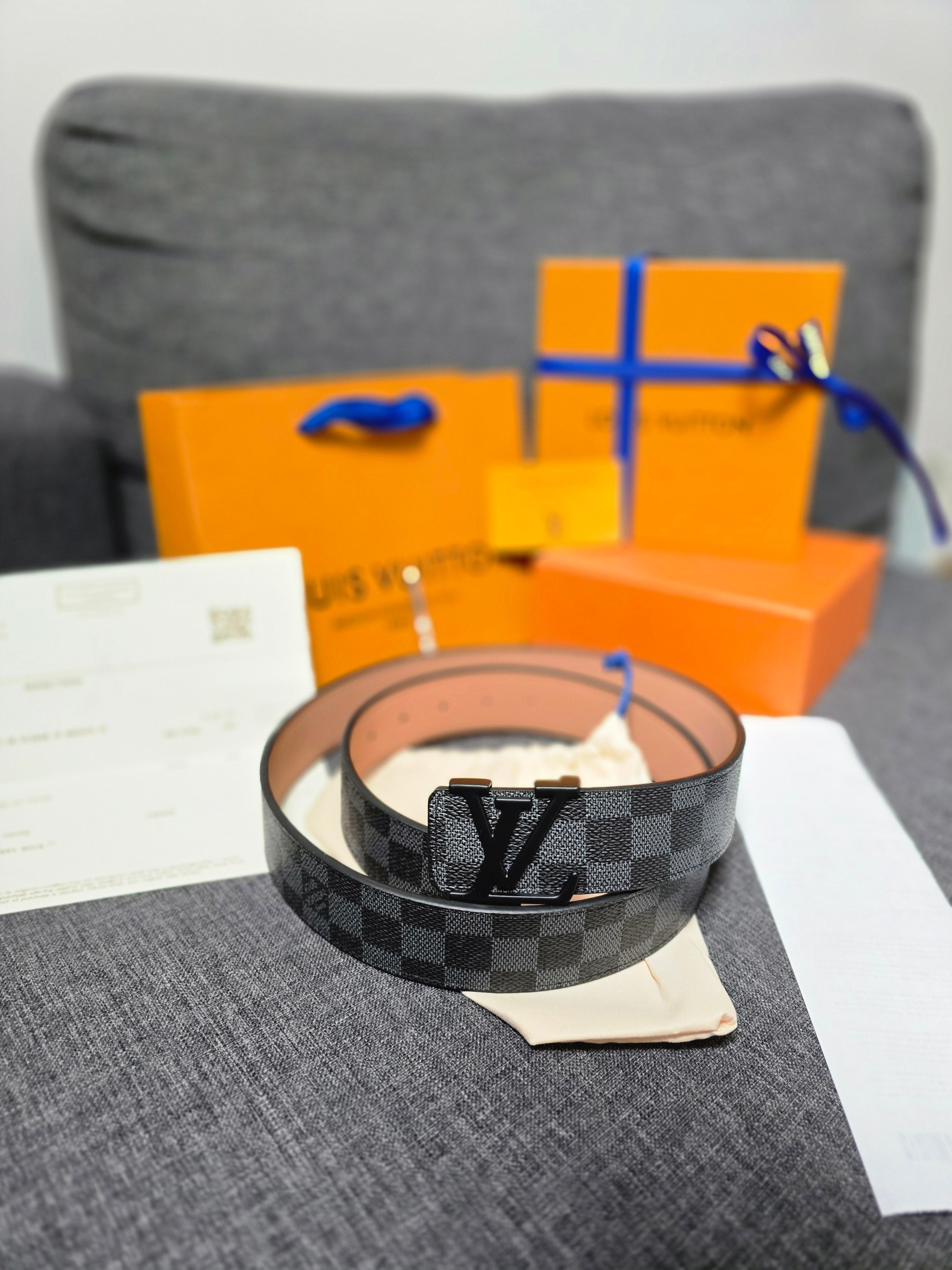 LV Initiales 40mm Reversible Belt in Damier Graphite Canvas