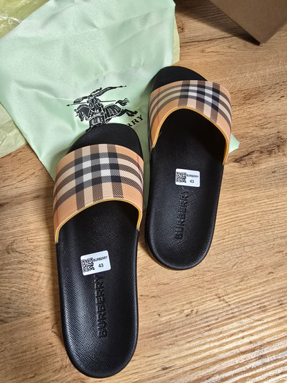 BURBBERY | Vintage Slides