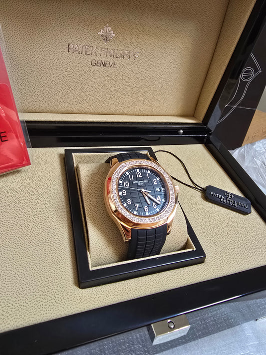 PATEK PHILIPPE | Aquanaut 5167-300R Watch