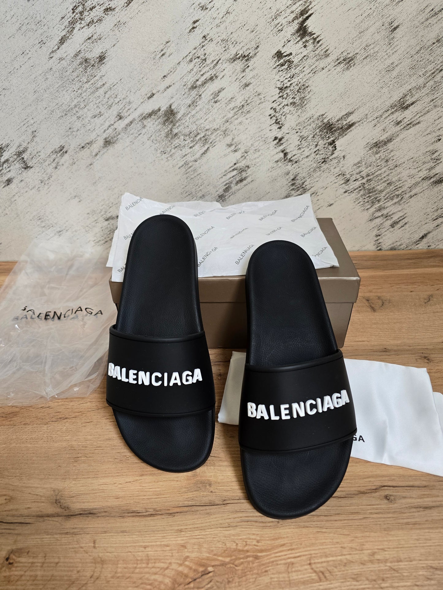BALENCIAGA | Slides
