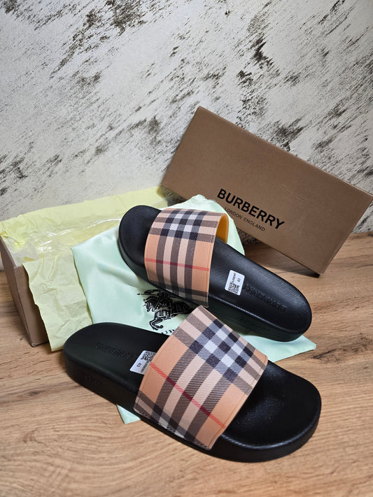 BURBBERY | Vintage Slides