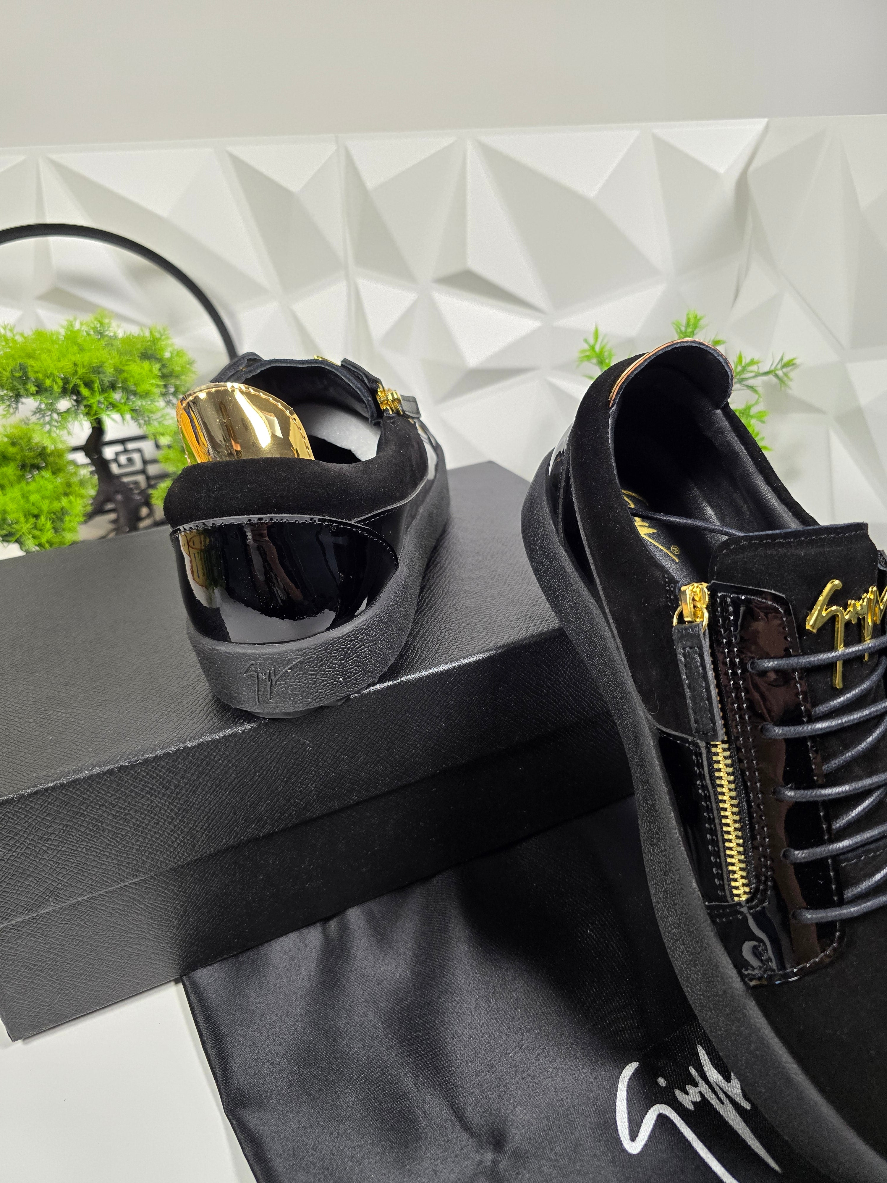 Giuseppe Zanotti Frankie